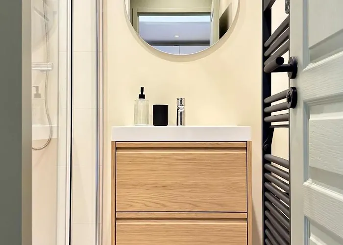 Le Jj - A 5min De La Gare, 10 Min De Thermale Et 15 Min De La Place Stanislas, Le A Pied ! * Нанси