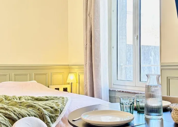 Апартаменты Le Jj - A 5min De La Gare, 10 Min De Thermale Et 15 Min De La Place Stanislas, Le A Pied !